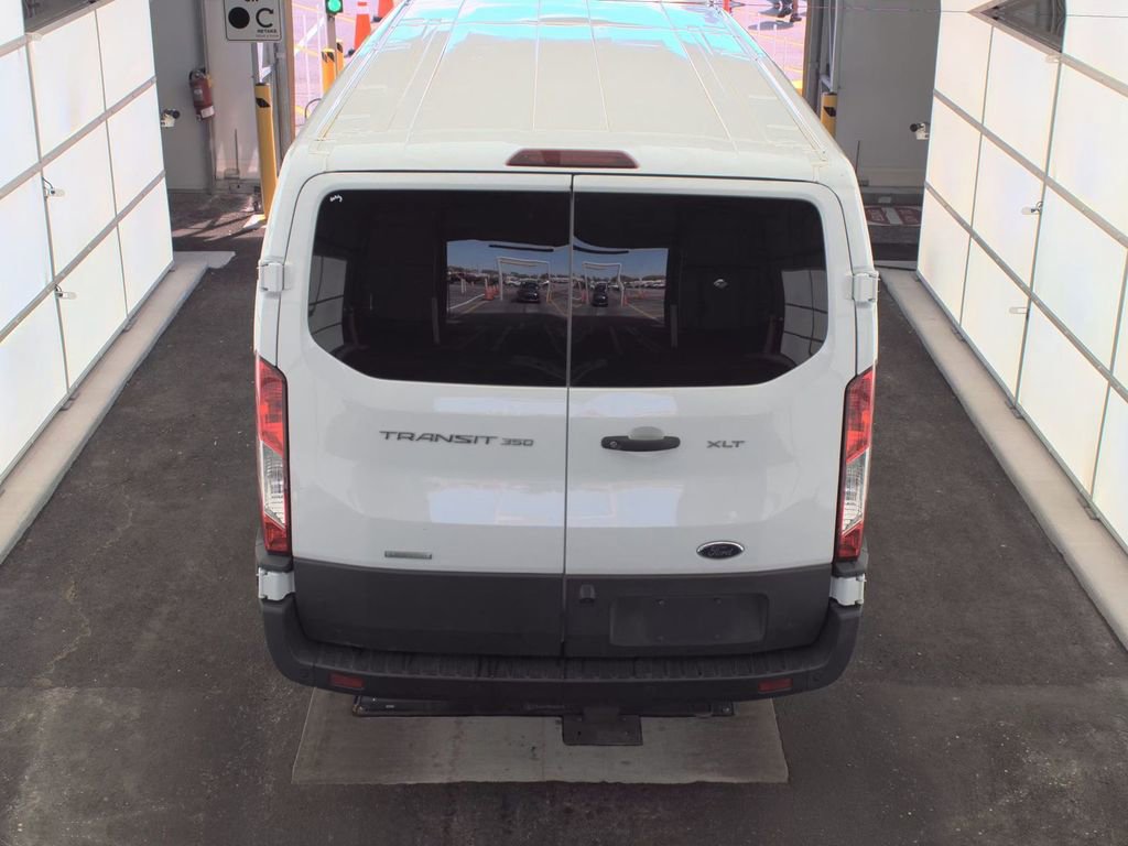 Used 2023 Ford Transit 350 XLT image 5