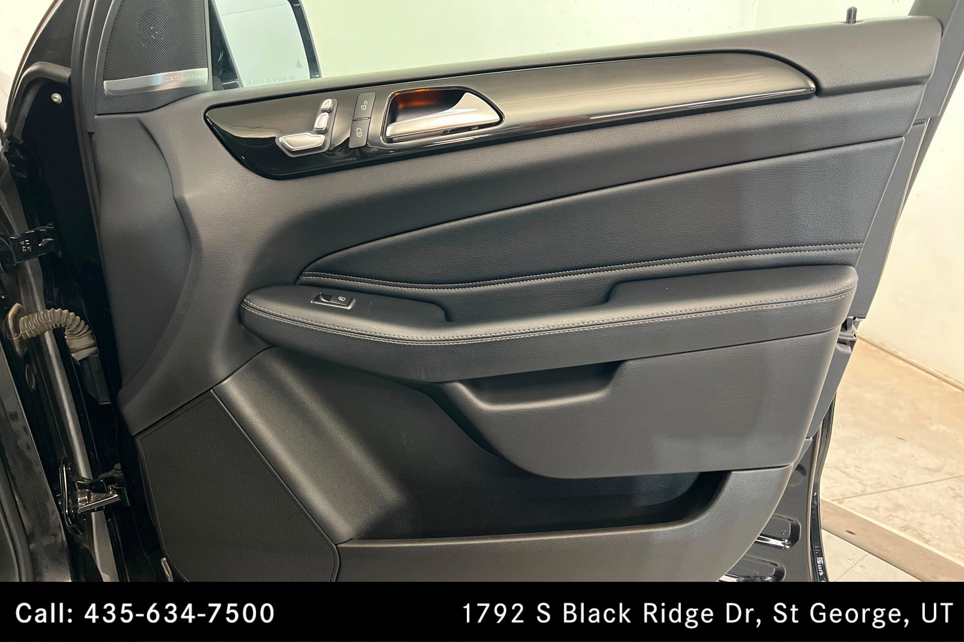 Used 2019 Mercedes-Benz GLE 400 4MATIC w/ Premium 1 Package image 23