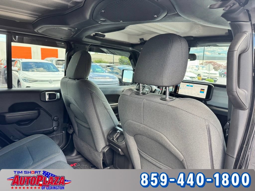 Used 2024 Jeep Gladiator Sport AWD/4WD image 35