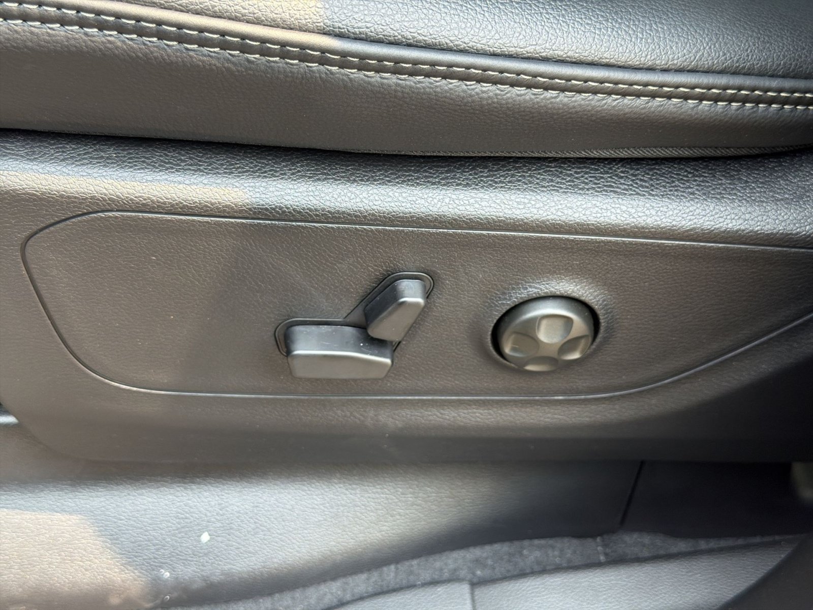 New 2026 RAM 1500 RHO AWD/4WD image 14