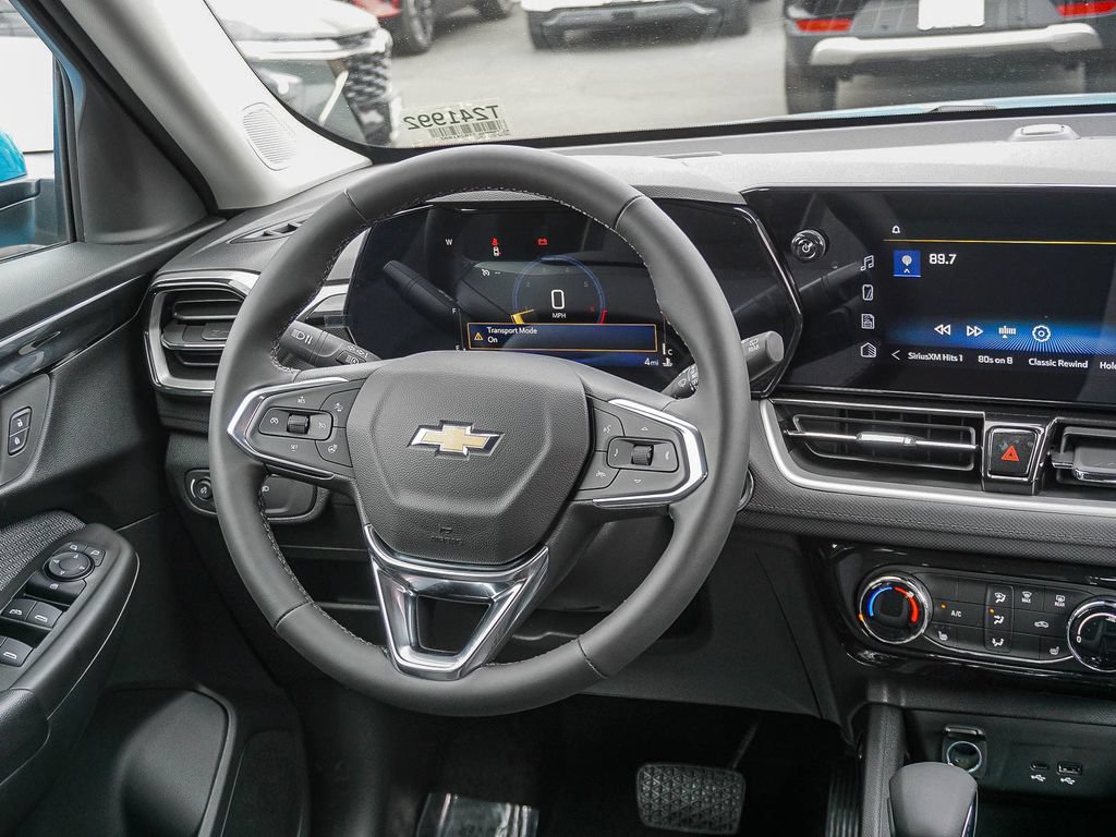 New 2026 Chevrolet TrailBlazer LT w/ LT Cold Weather Package FWD image 16