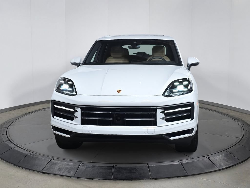 Certified 2026 Porsche Cayenne AWD/4WD image 10