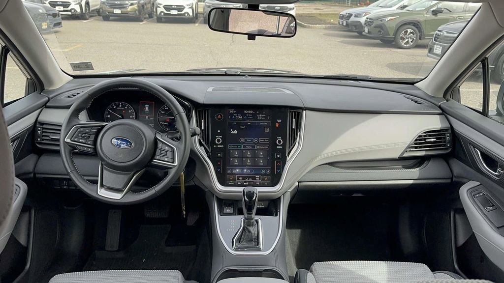 Certified 2025 Subaru Outback Premium AWD/4WD image 11