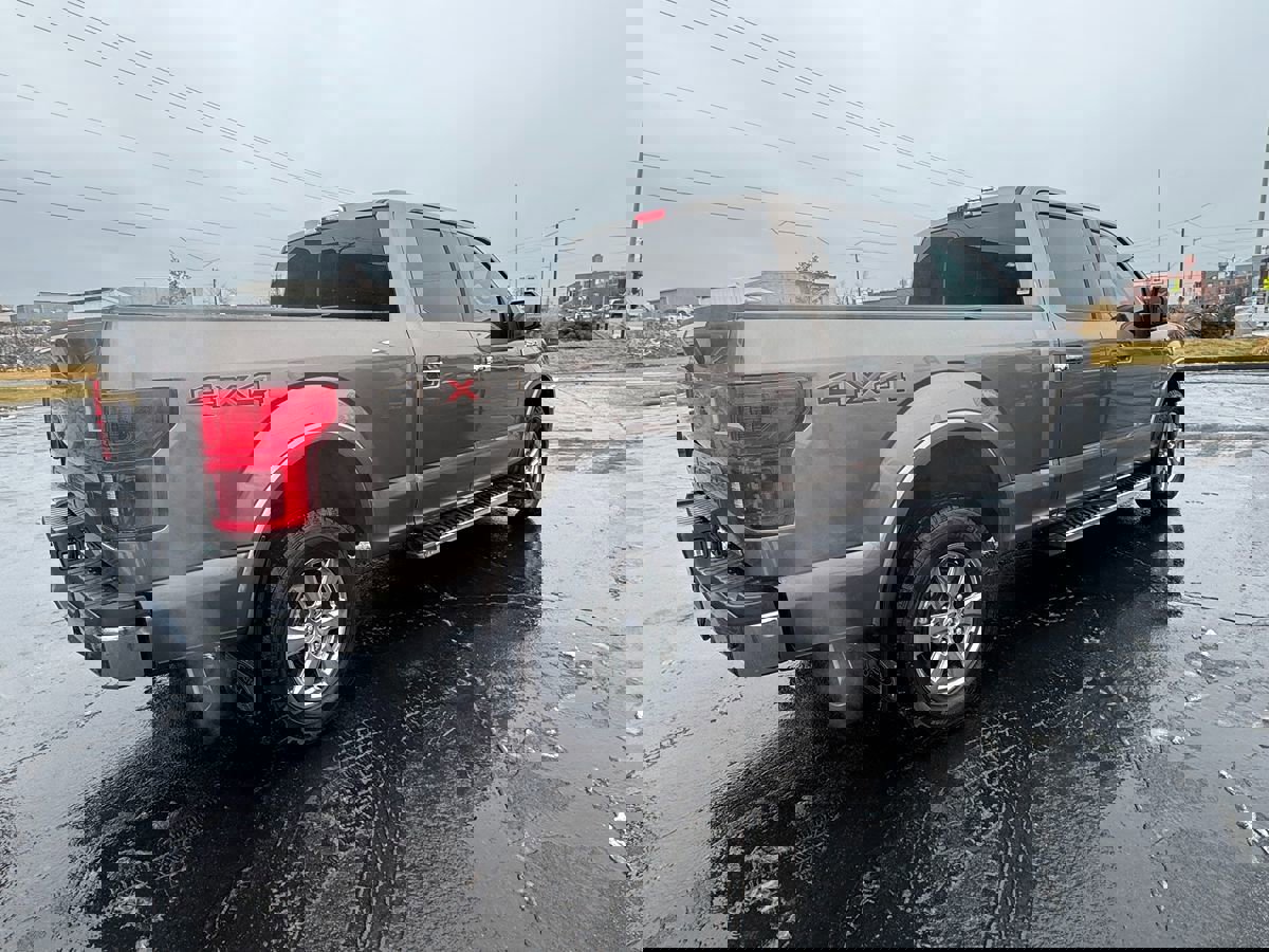 Used 2020 Ford F150 Lariat w/ Equipment Group 502A Luxury image 3