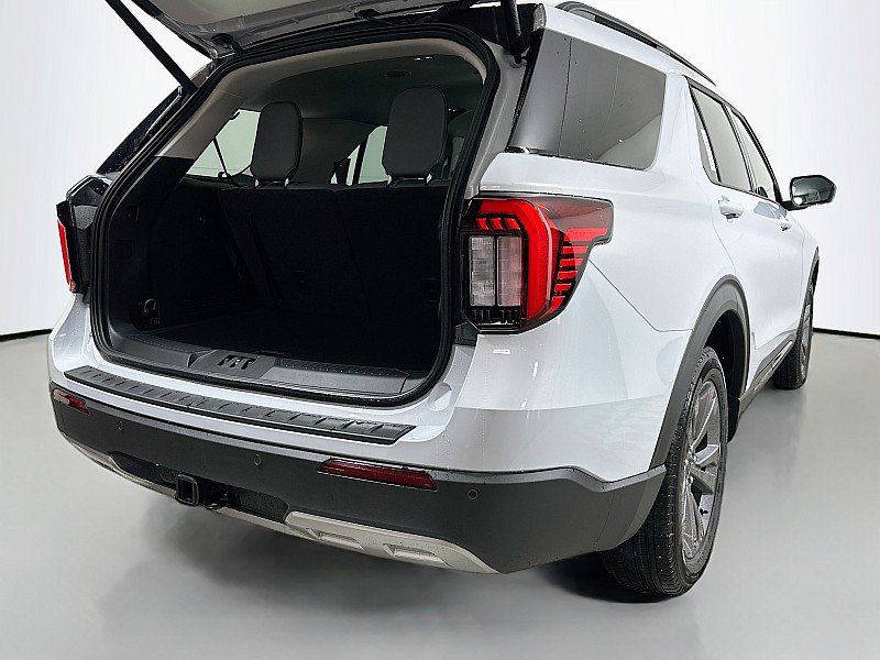 New 2026 Ford Explorer Active w/ Active Comfort Package image 23