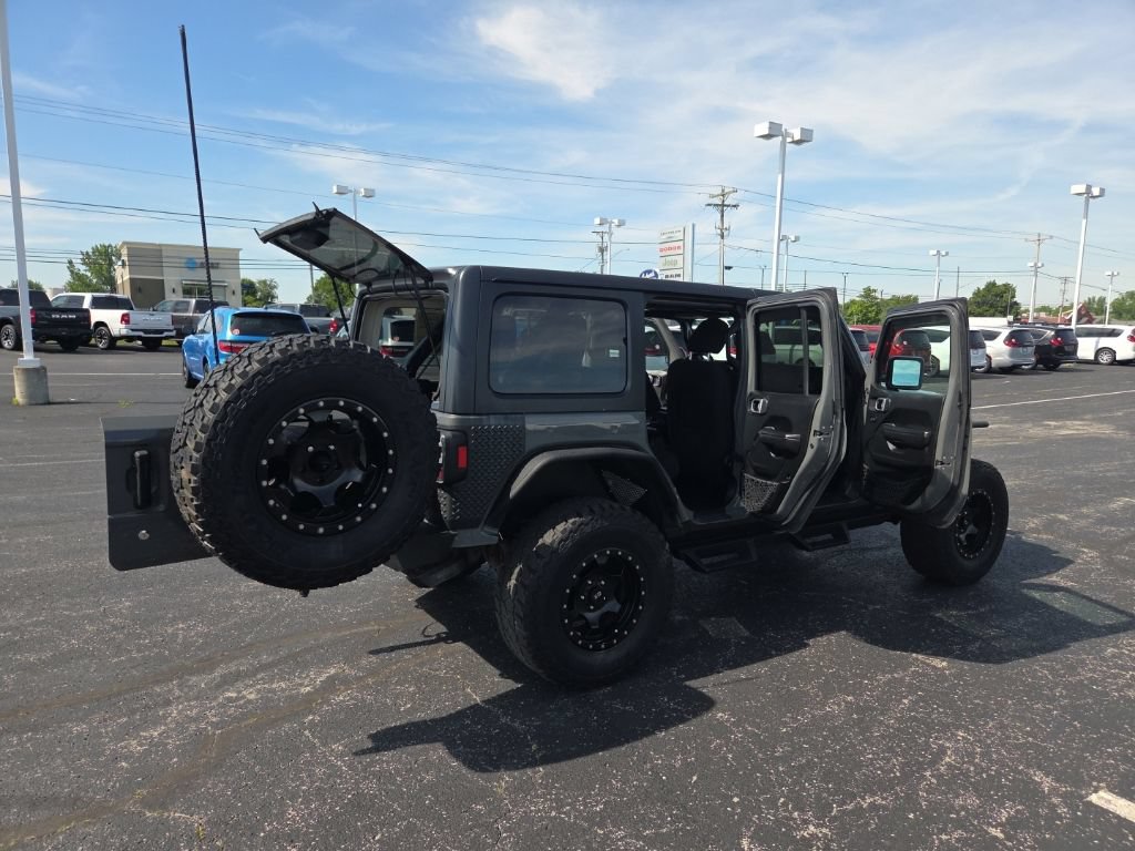 Used 2019 Jeep Wrangler Unlimited Sport S AWD/4WD image 25