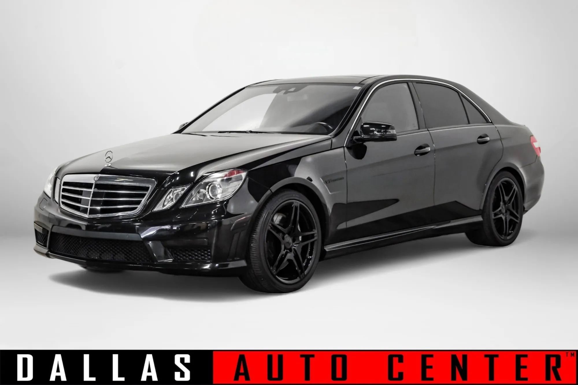 Used 2012 Mercedes-Benz E 63 AMG Sedan image 3