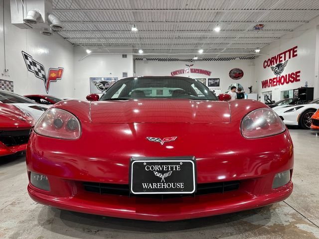 Used 2005 Chevrolet Corvette Coupe w/ Preferred Equipment Group RWD image 26