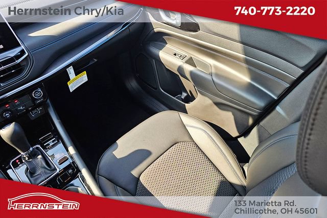 New 2026 Jeep Compass Latitude AWD/4WD image 15