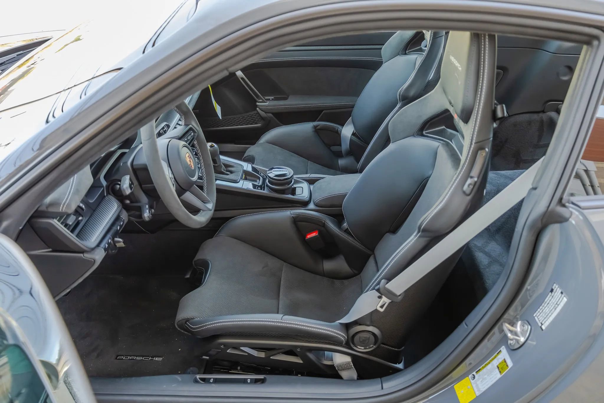Used 2026 Porsche 911 GT3 image 40