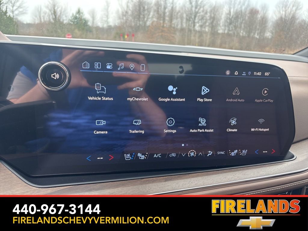 New 2026 Chevrolet Suburban High Country image 21