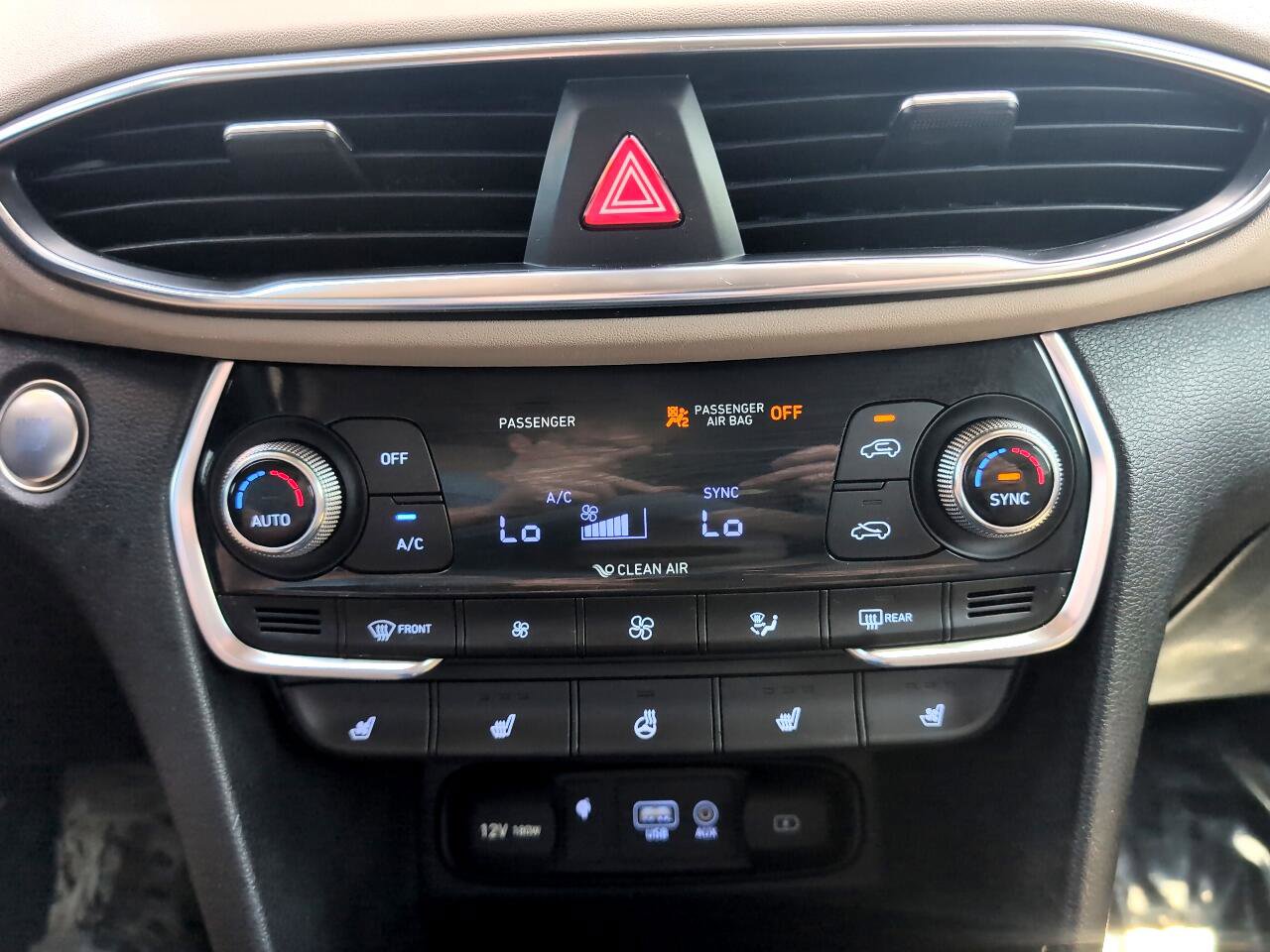 Used 2019 Hyundai Santa Fe FWD image 23