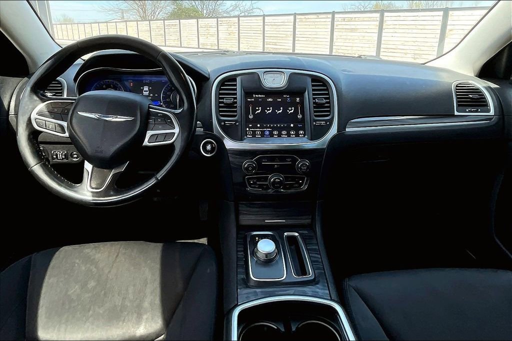 Used 2021 Chrysler 300 Touring w/ Sport Appearance Package image 11