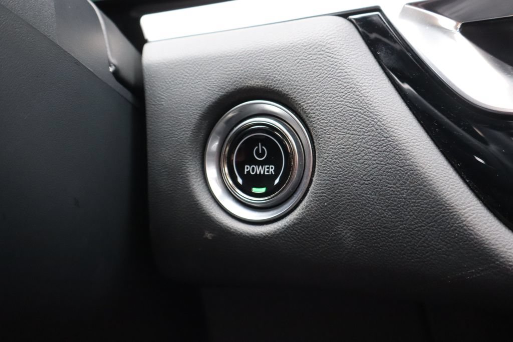 Used 2024 Cadillac Lyriq Sport RWD image 15