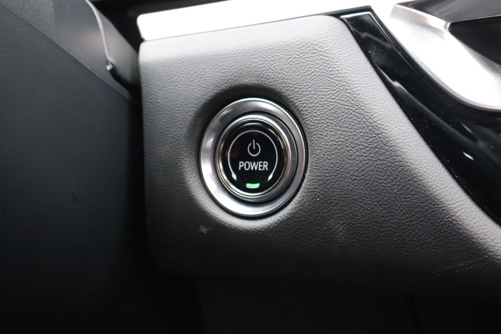 Used 2024 Cadillac Lyriq Sport RWD image 15