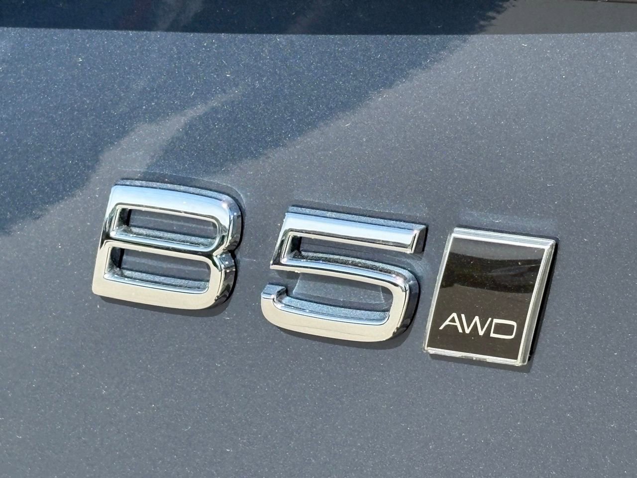 New 2026 Volvo XC90 B5 Core w/ Protection Package Premier image 8