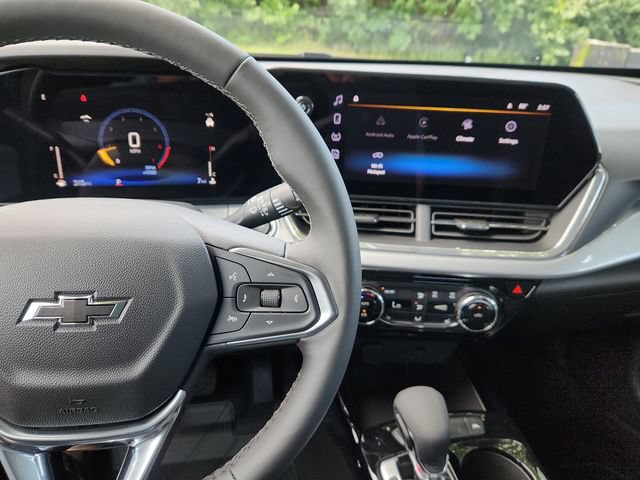 New 2026 Chevrolet Trax LT w/ Driver Confidence Package FWD image 26