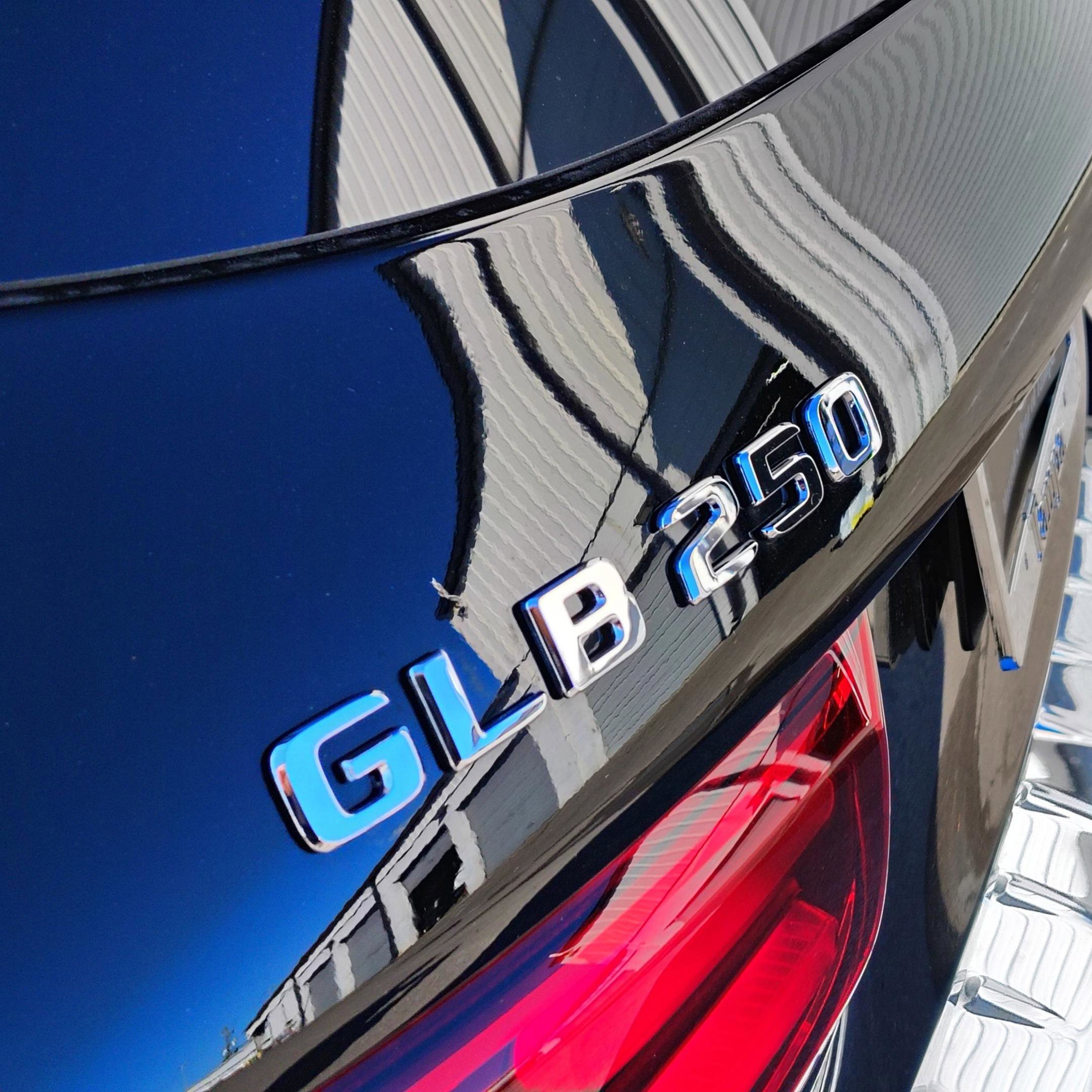 Used 2026 Mercedes-Benz GLB 250 image 6