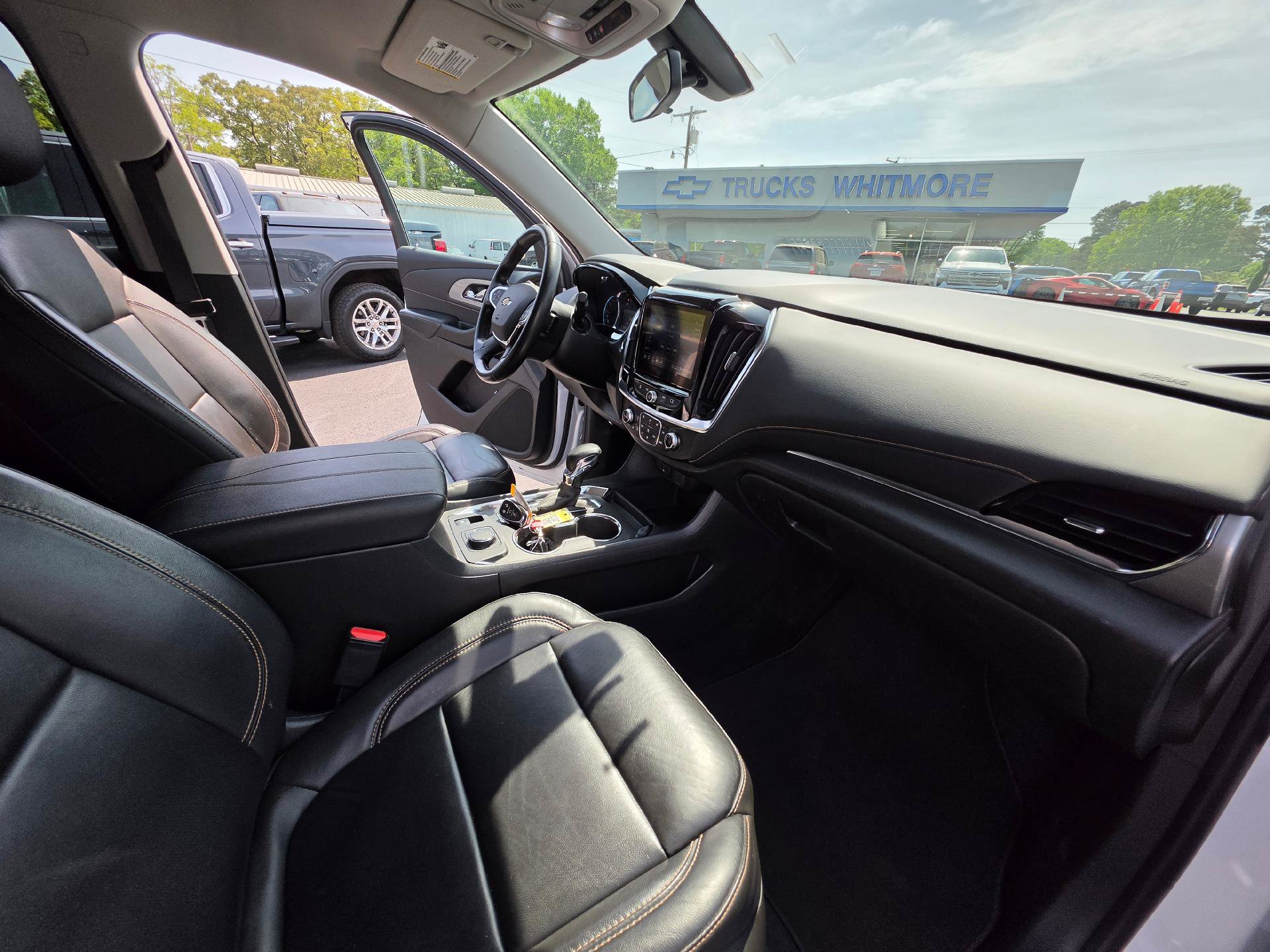 Used 2021 Chevrolet Traverse LT AWD/4WD image 13