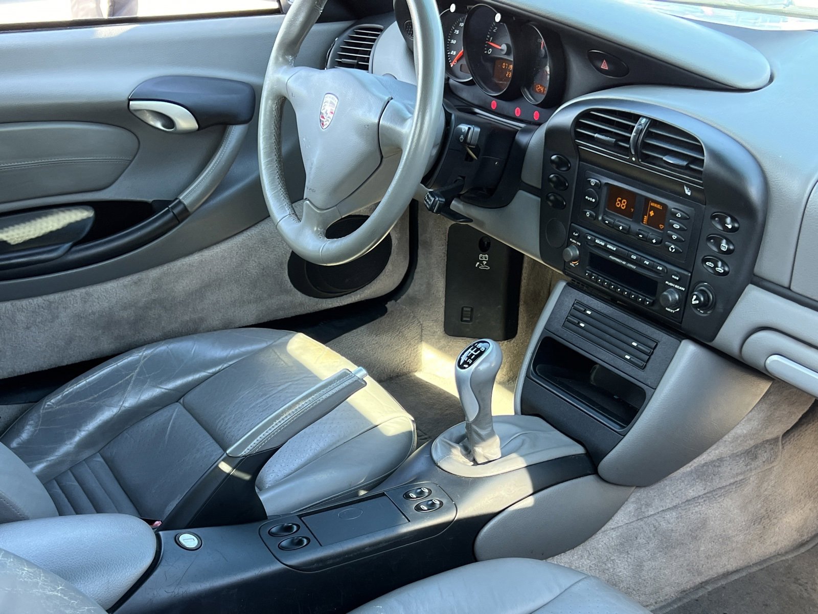 Used 2003 Porsche Boxster image 17