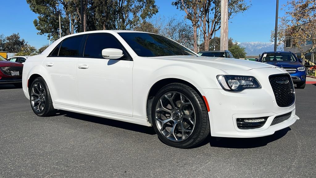Used 2018 Chrysler 300 S w/ 300S Premium Group 2 image 1
