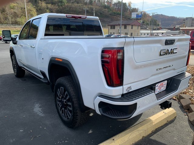 New 2026 GMC Sierra 2500 Denali Ultimate image 3
