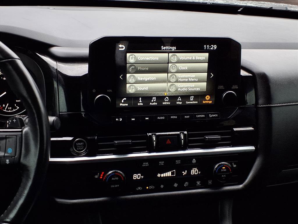 Used 2023 Nissan Pathfinder SL image 17