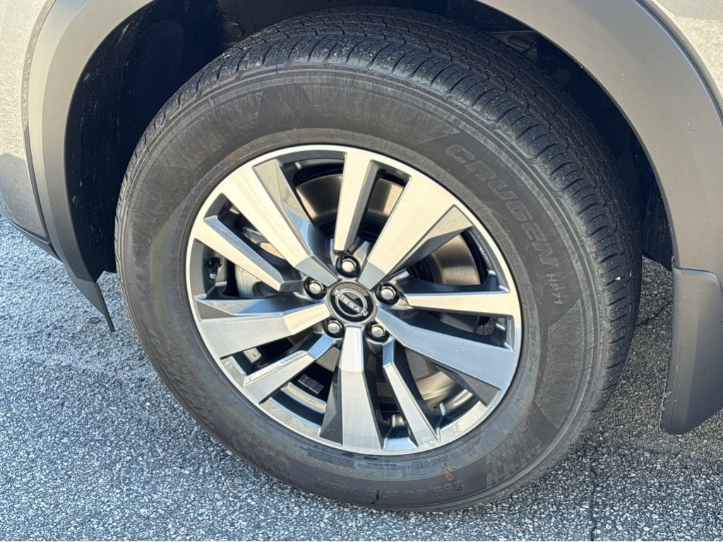 New 2026 Nissan Pathfinder SL FWD image 22