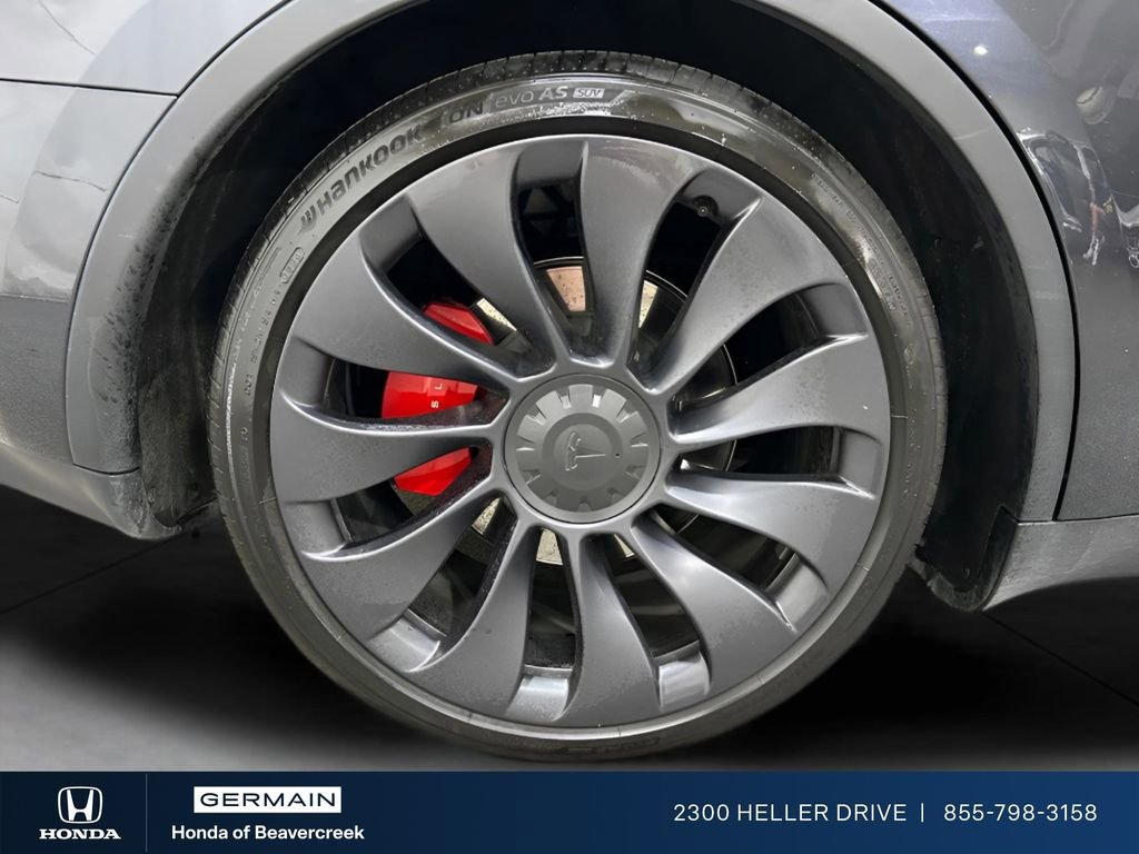 Used 2024 Tesla Model Y Performance image 29