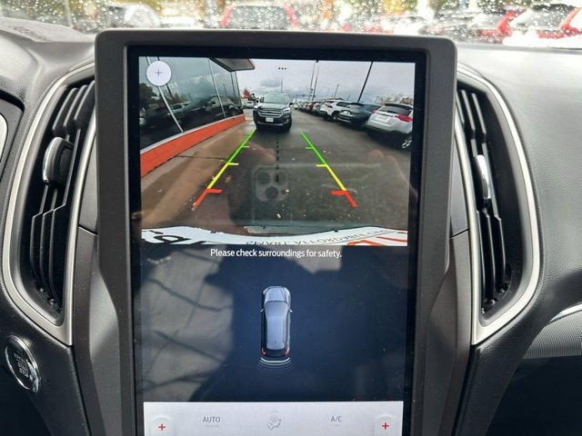 Used 2021 Ford Edge SEL w/ Convenience Package image 24