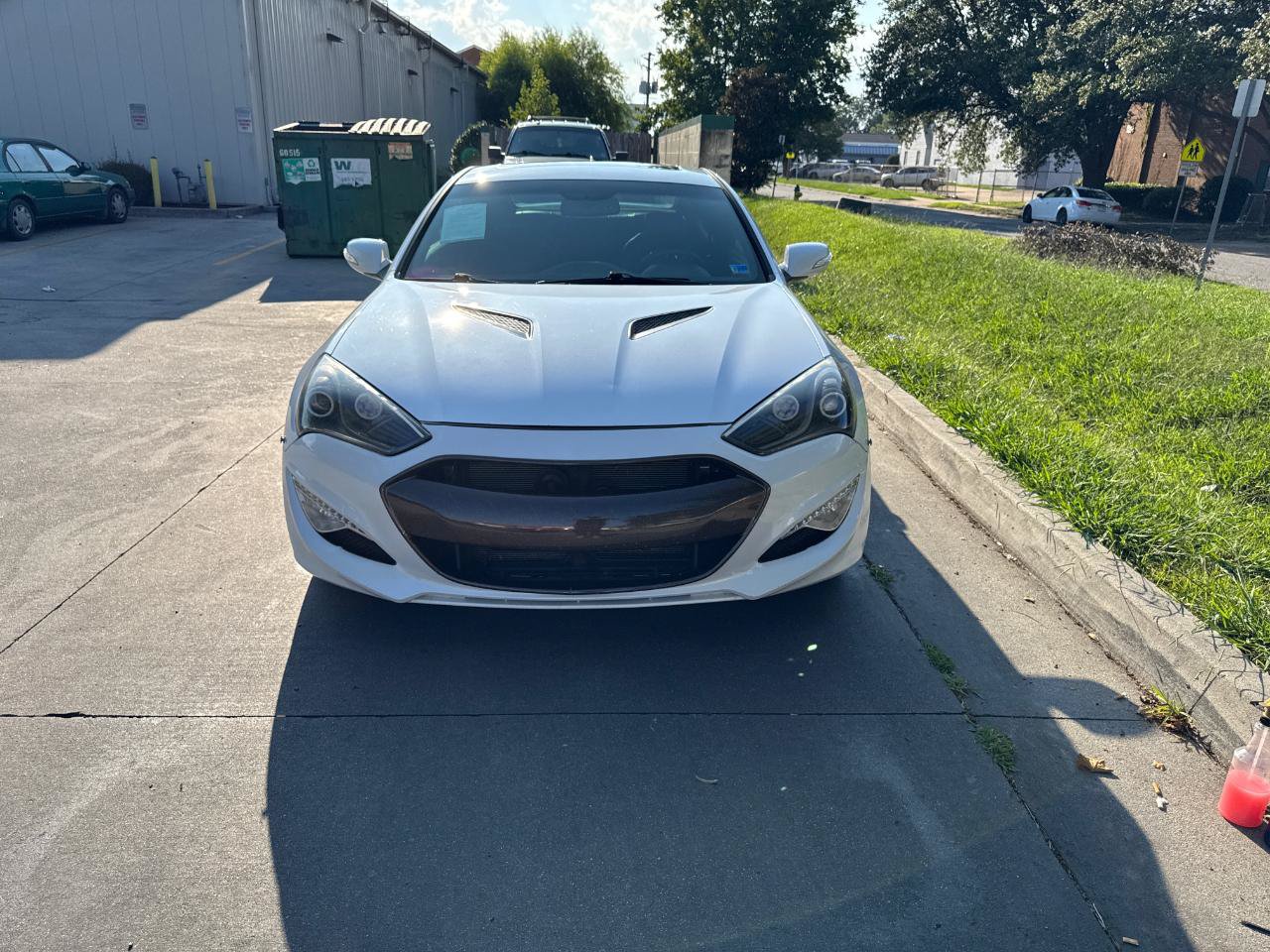 Used 2016 Hyundai Genesis Coupe 3.8 RWD image 5