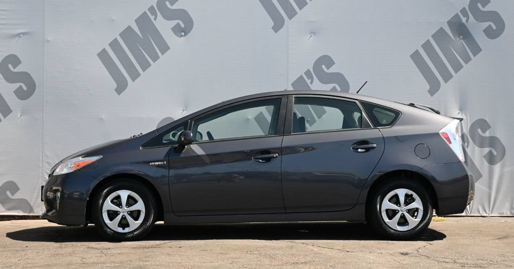 Used 2015 Toyota Prius Three FWD image 8