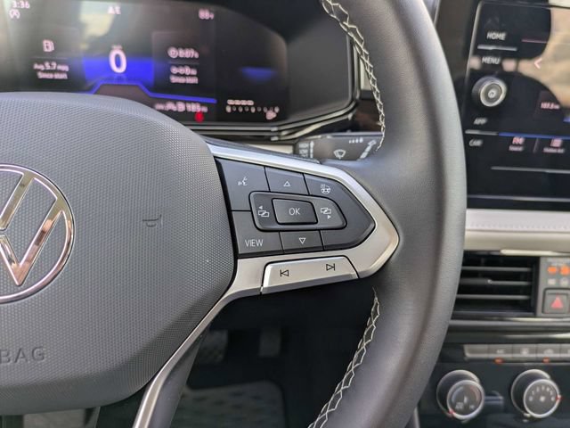 Certified 2025 Volkswagen Taos S FWD image 25