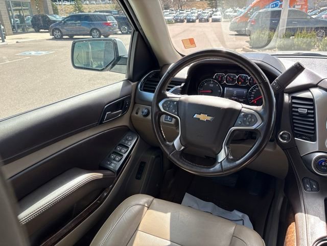 Used 2019 Chevrolet Suburban LT w/ Luxury Package AWD/4WD image 19