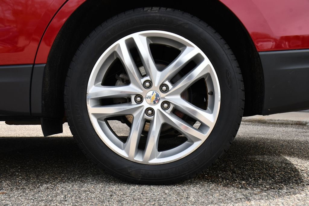 Used 2018 Chevrolet Equinox Premier AWD/4WD image 39