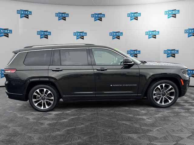 Certified 2022 Jeep Grand Cherokee L Overland w/ Luxury Tech Group IV AWD/4WD image 7