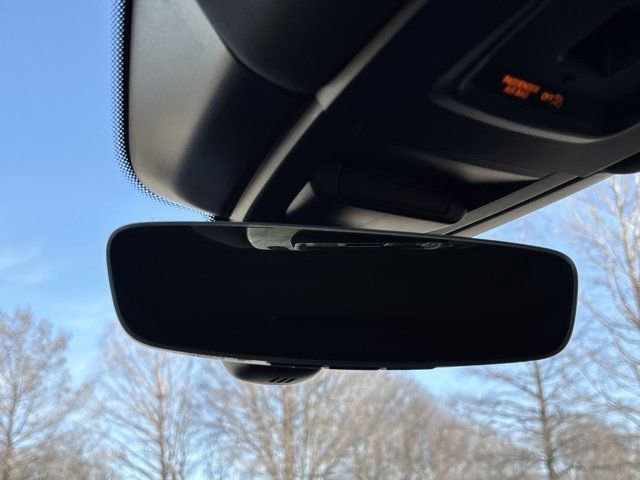 Used 2024 Porsche Cayenne AWD/4WD image 44
