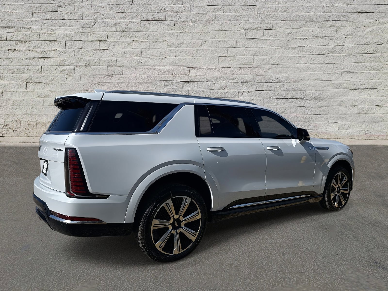 New 2026 Cadillac Escalade IQL Luxury w/ LPO, Floor Liner Package AWD/4WD image 5