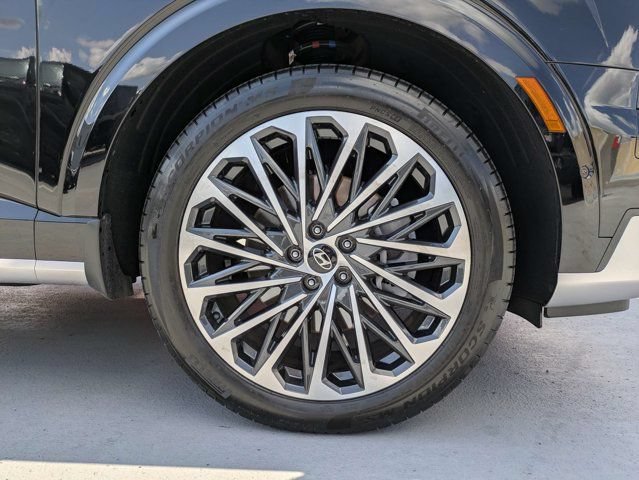 Used 2026 Hyundai Palisade Calligraphy FWD image 10