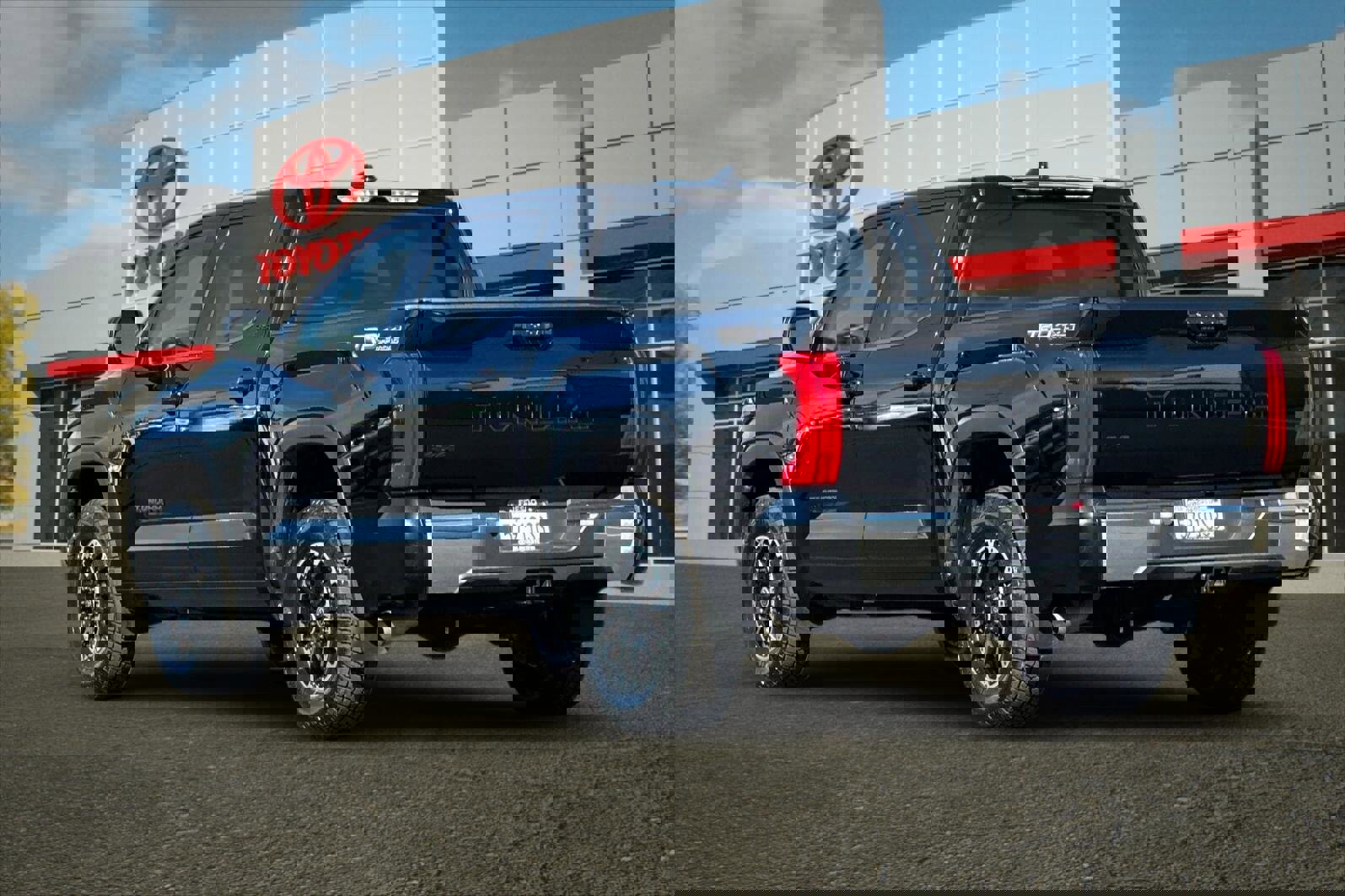 Used 2023 Toyota Tundra SR5 w/ TRD Off-Road Package image 5