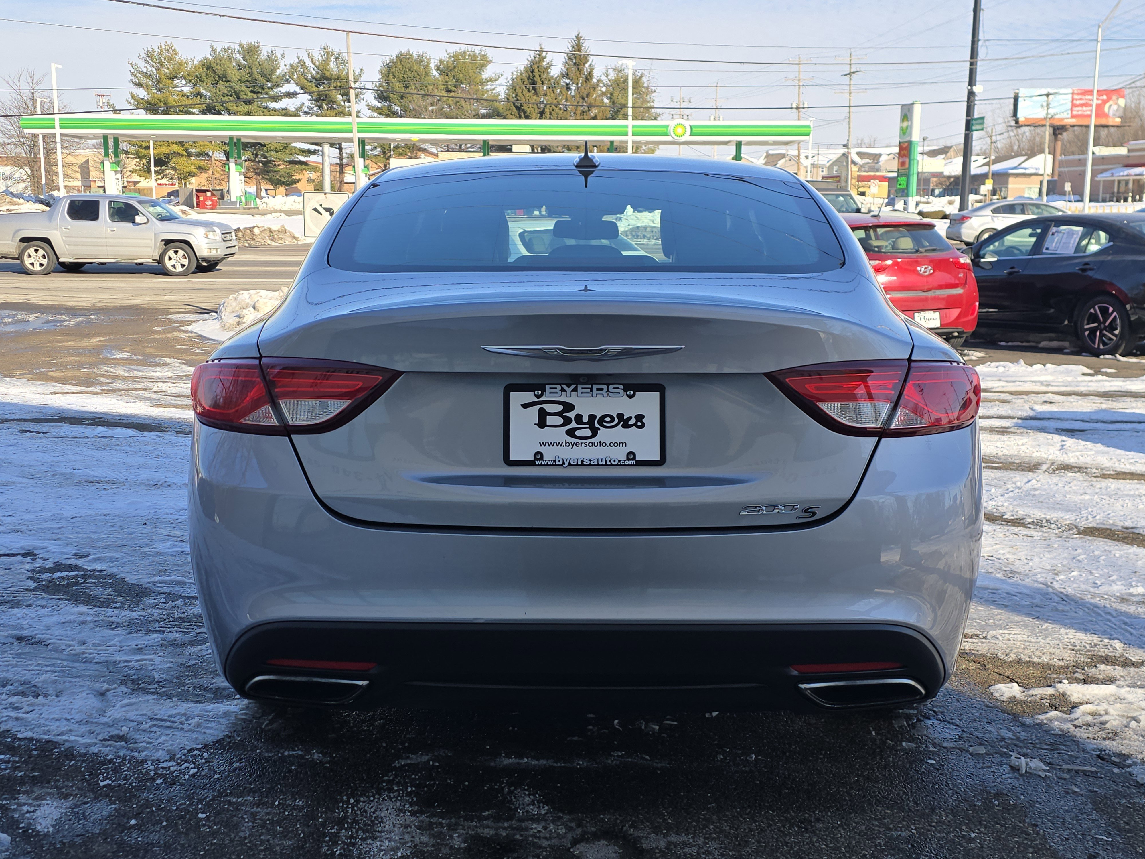 Used 2016 Chrysler 200 S image 6
