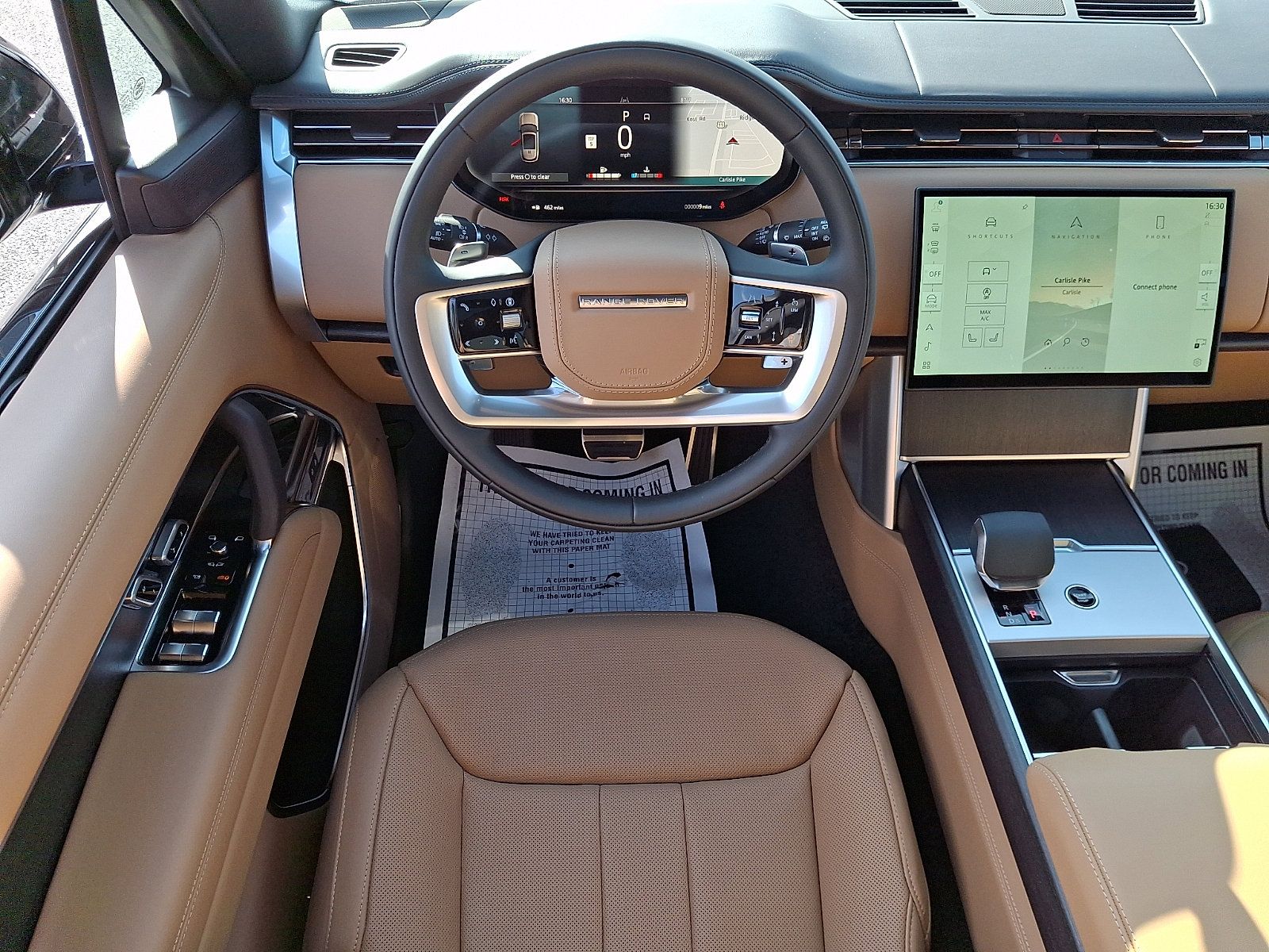 New 2026 Land Rover Range Rover SE image 9