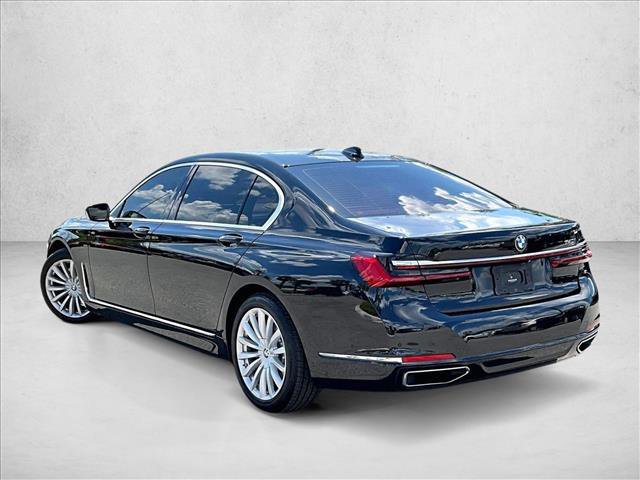 Used 2022 BMW 740i w/ Premium Package image 12
