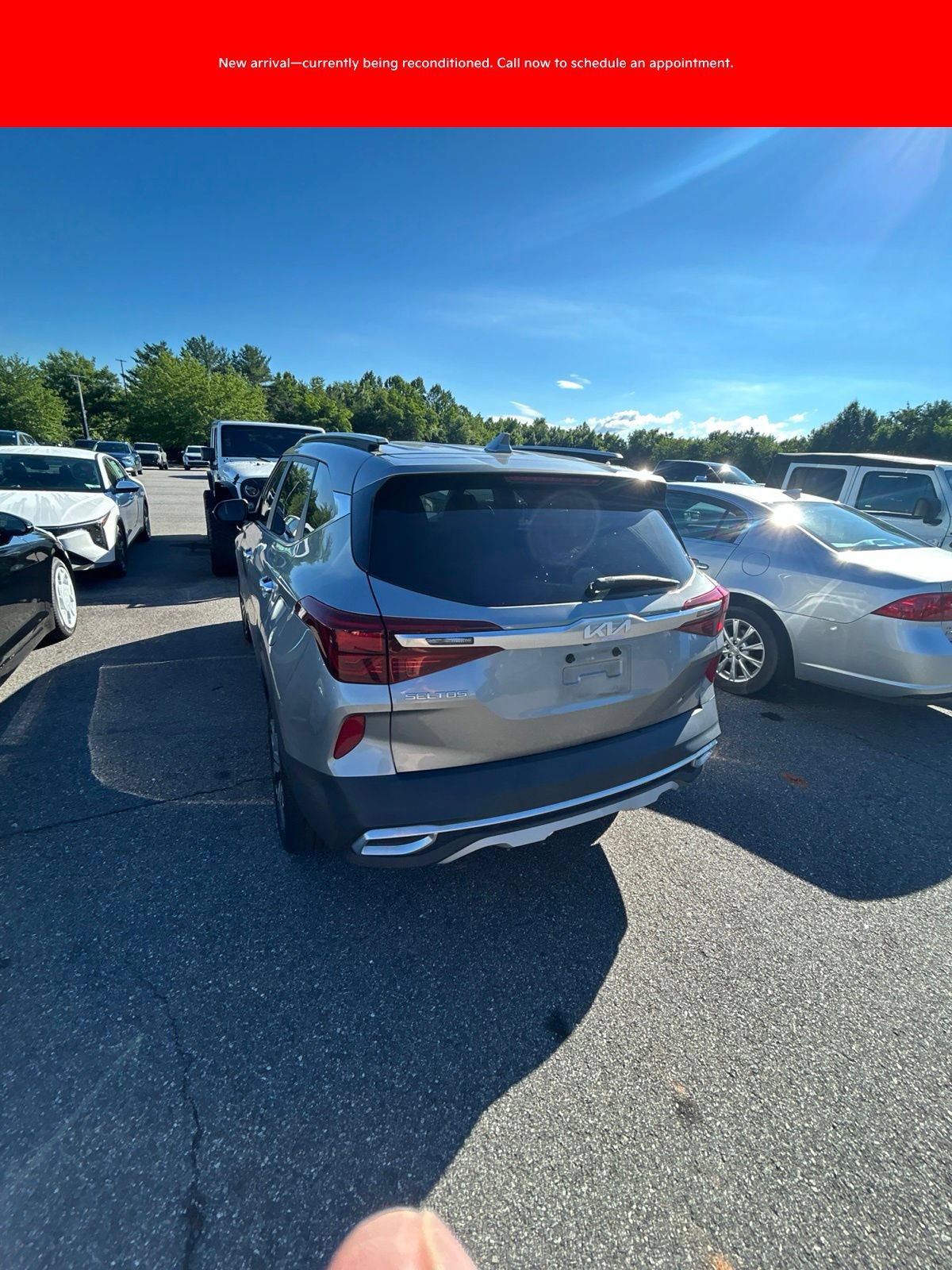 Certified 2023 Kia Seltos SX w/ SX Sunroof Package AWD/4WD image 13