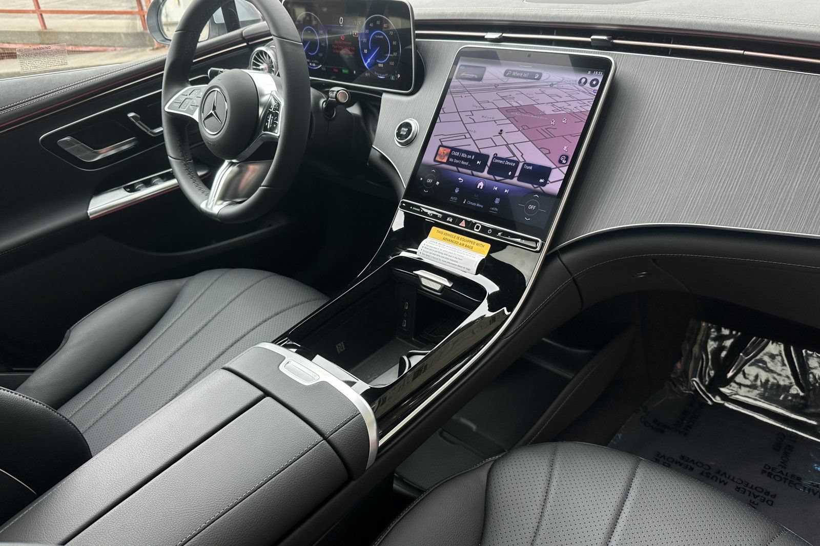 New 2026 Mercedes-Benz EQE 320 4MATIC Sedan image 15