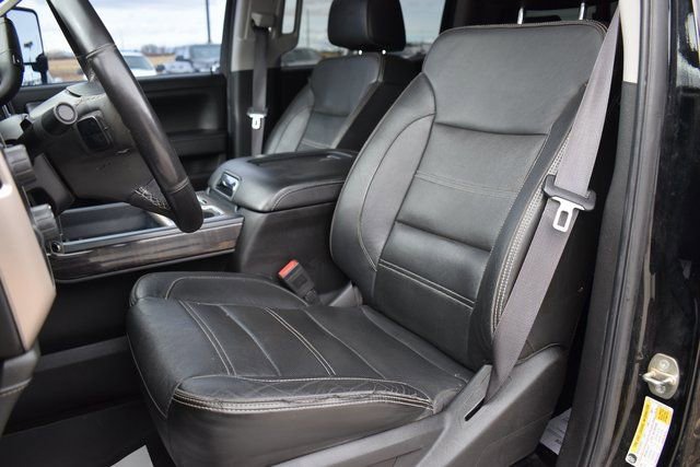 Used 2016 GMC Sierra 2500 Denali w/ Duramax Plus Package image 15