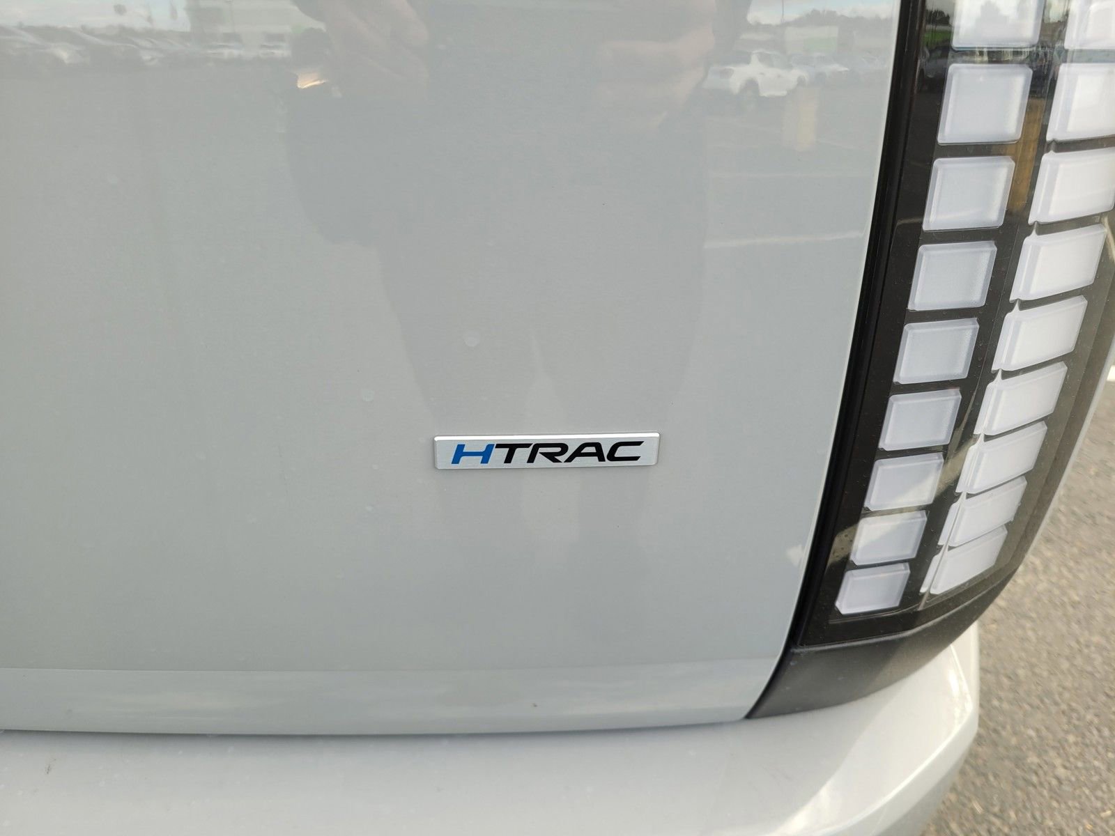 New 2026 Hyundai Ioniq 9 SE AWD/4WD image 24