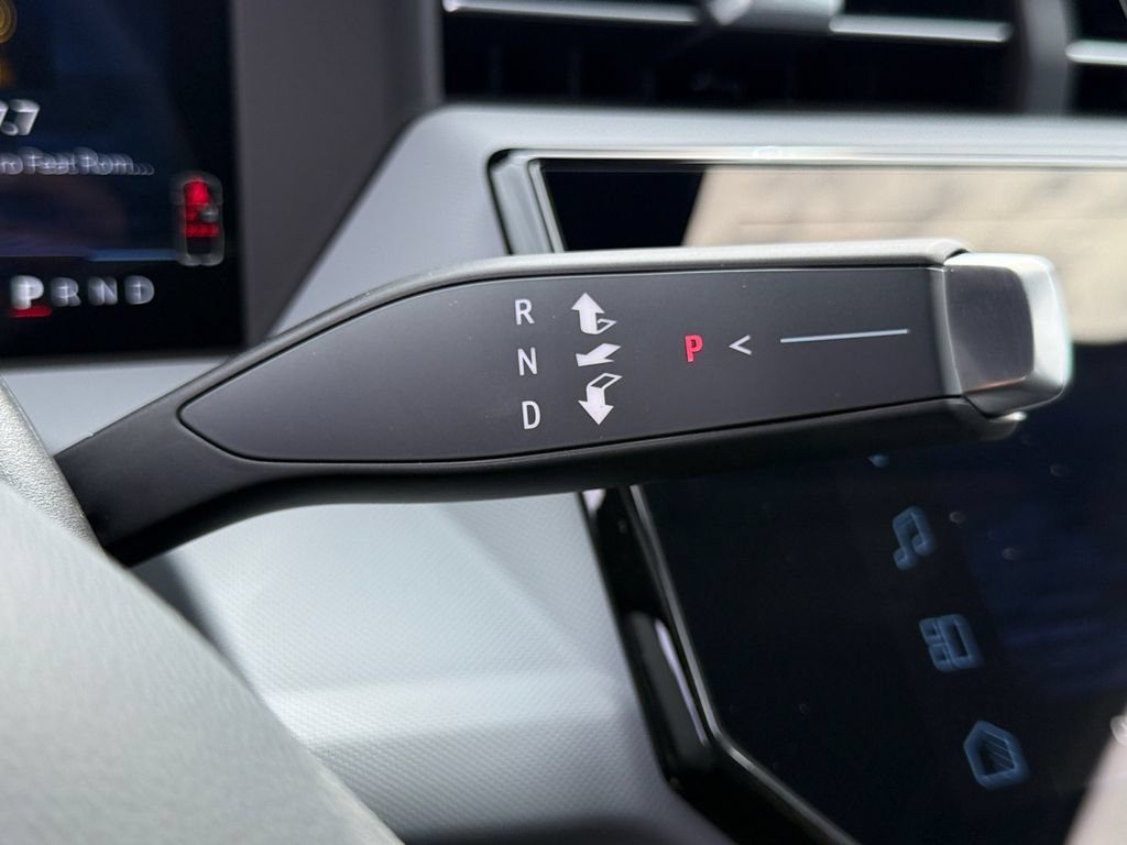 New 2027 Chevrolet Bolt RS FWD image 20