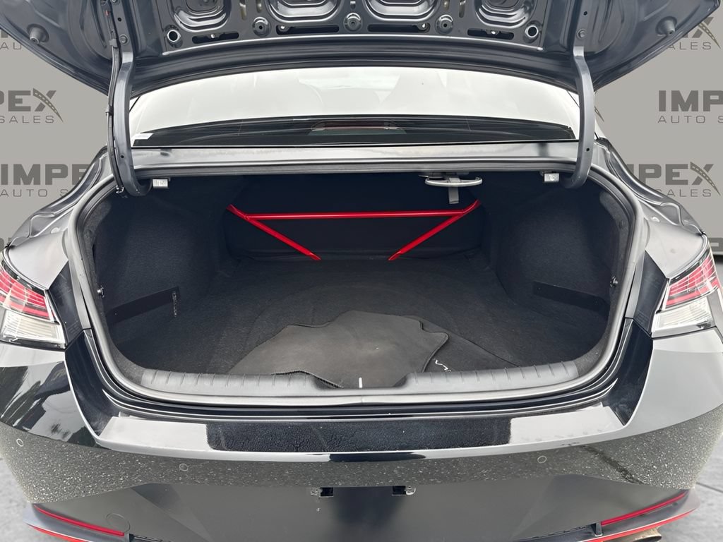 Used 2022 Hyundai Elantra N w/ Preferred Accessory Package FWD image 18