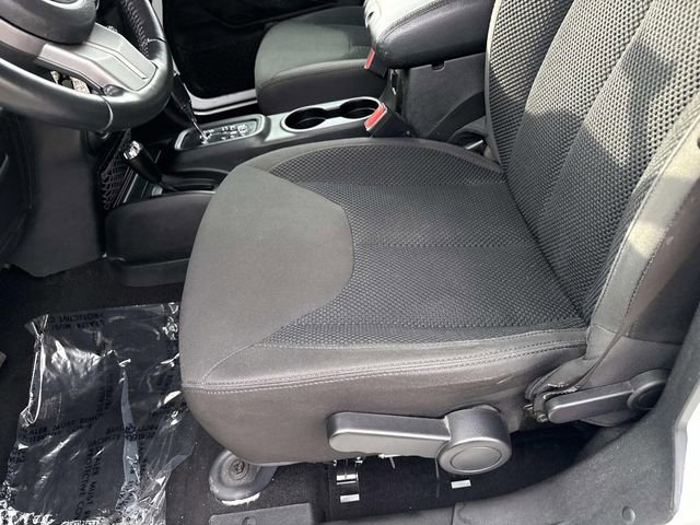 Used 2017 Jeep Wrangler Unlimited Sport image 15